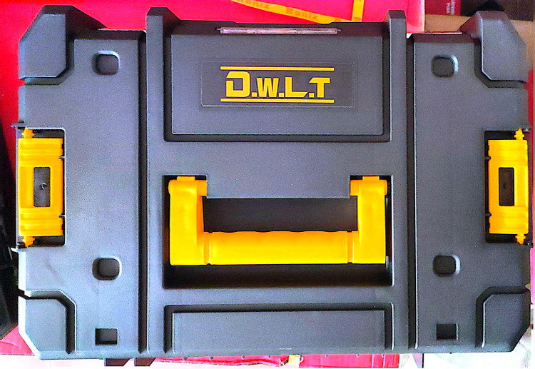 تراز لیزری 4 خط لنز فلزی نور سبز مدل LD-16-M D.W.L.T
